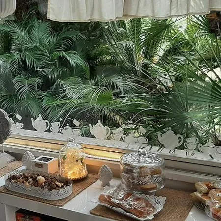 فندق مبيت وإفطار Le Lanterne 4*