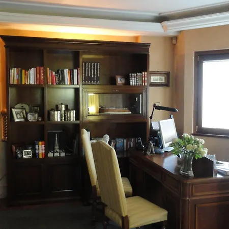 Le Lanterne Oda ve Kahvaltı