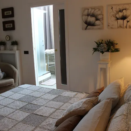 Le Lanterne Bed & Breakfast 4*
