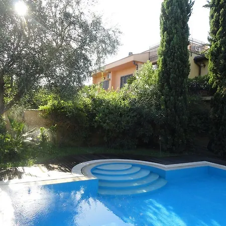Bed & Breakfast Le Lanterne Casal Palocco
