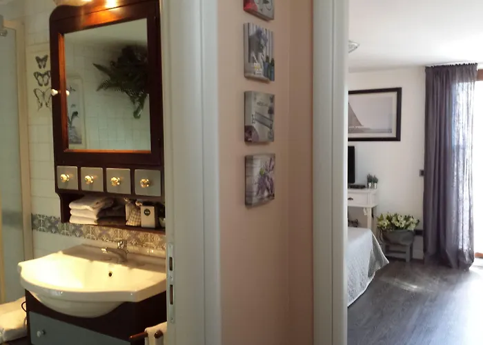 Le Lanterne Bed & Breakfast